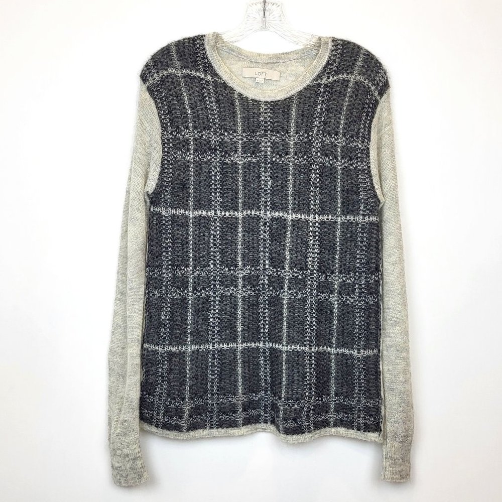 Ann Taylor LOFT Gray Mohair Blend Plaid Long Sleeve Sweater, Size Medium, EUC